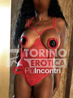 Scopri su Piuincontri.com SARA è Torino escort Zona Torino città
