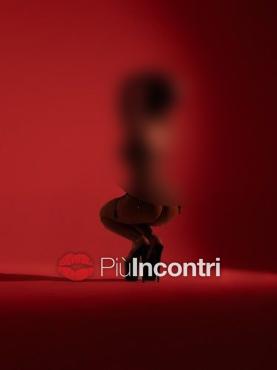 Scopri su Piuincontri.com Carla è Torino escort Zona Torino città
