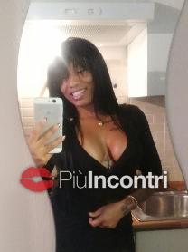 Scopri su Piuincontri.com Giulia è Torino escort Zona San Donato