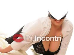 Scopri su Piuincontri.com Laura è Torino escort Zona Torino città